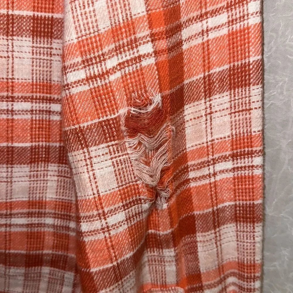 AE L Gorgeous Orange Plaid High Low Cropped Flannel Shirt Distressed Elbows